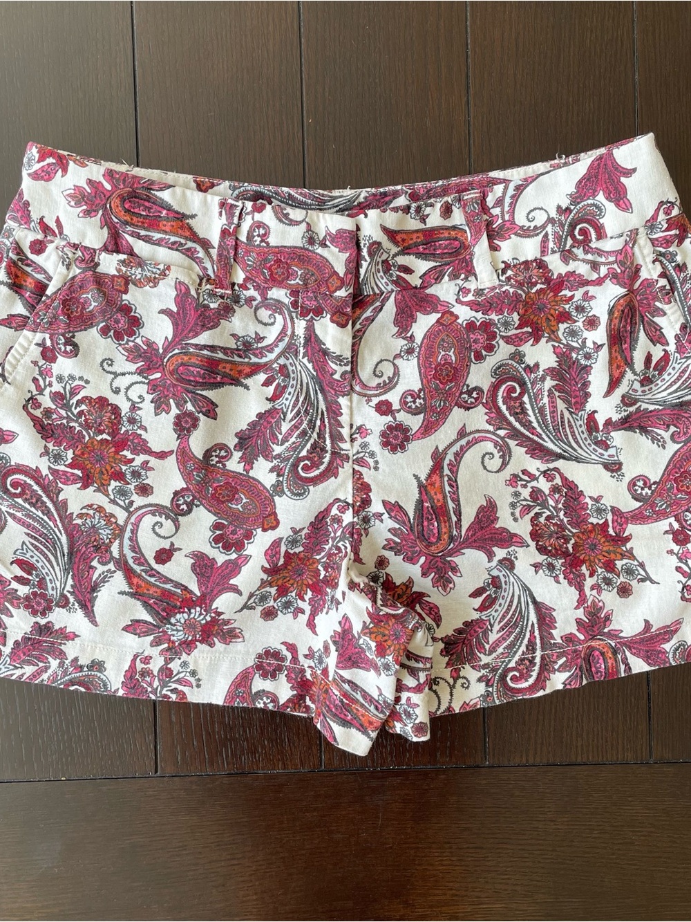 Loft Paisley Print Women's Shorts in White and Pink